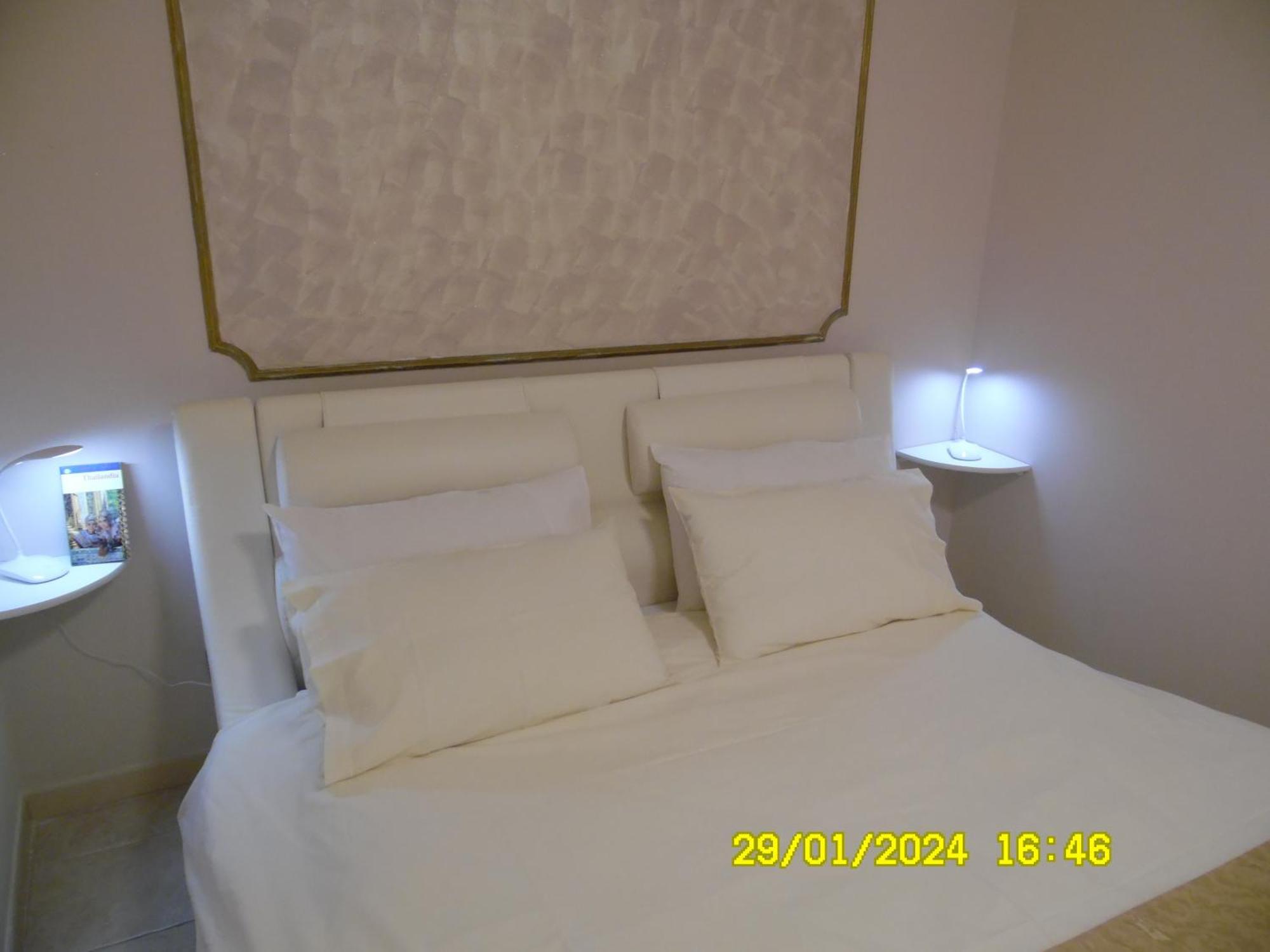 La Casa Di Giuditta - B&B Casa Vacanze - Ramacca Eksteriør bilde
